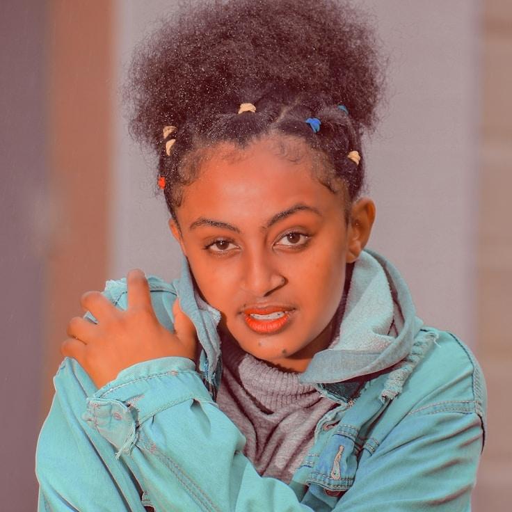 Portrait of Nova Li, group coordinator and fusion cooking expert